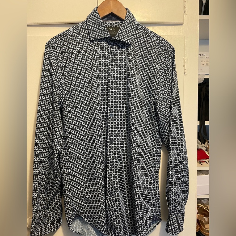 WRK mens navy dress shirt 4 way stretch size 15